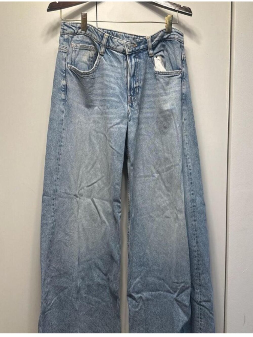 ZARA High Waisted Wide Leg Jeans in Light Indigo
